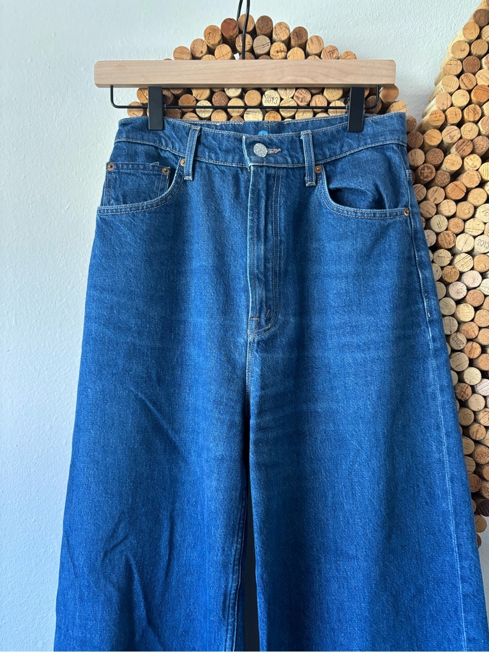 MOTHER High Rise Wide Leg Jeans — Dark Blue Denim - Picture 3 of 13